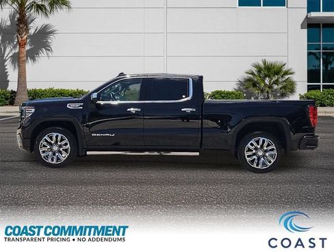 Certified 2025 GMC Sierra 1500 Denali AWD/4WD image 9