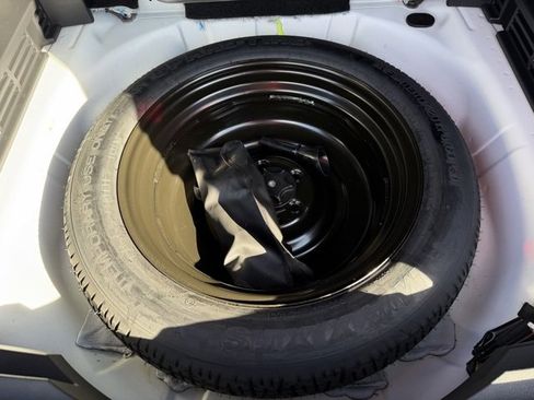 Certified 2023 Nissan Rogue S image 10