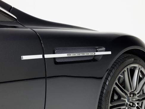 Used 2009 Aston Martin DBS Coupe RWD image 57