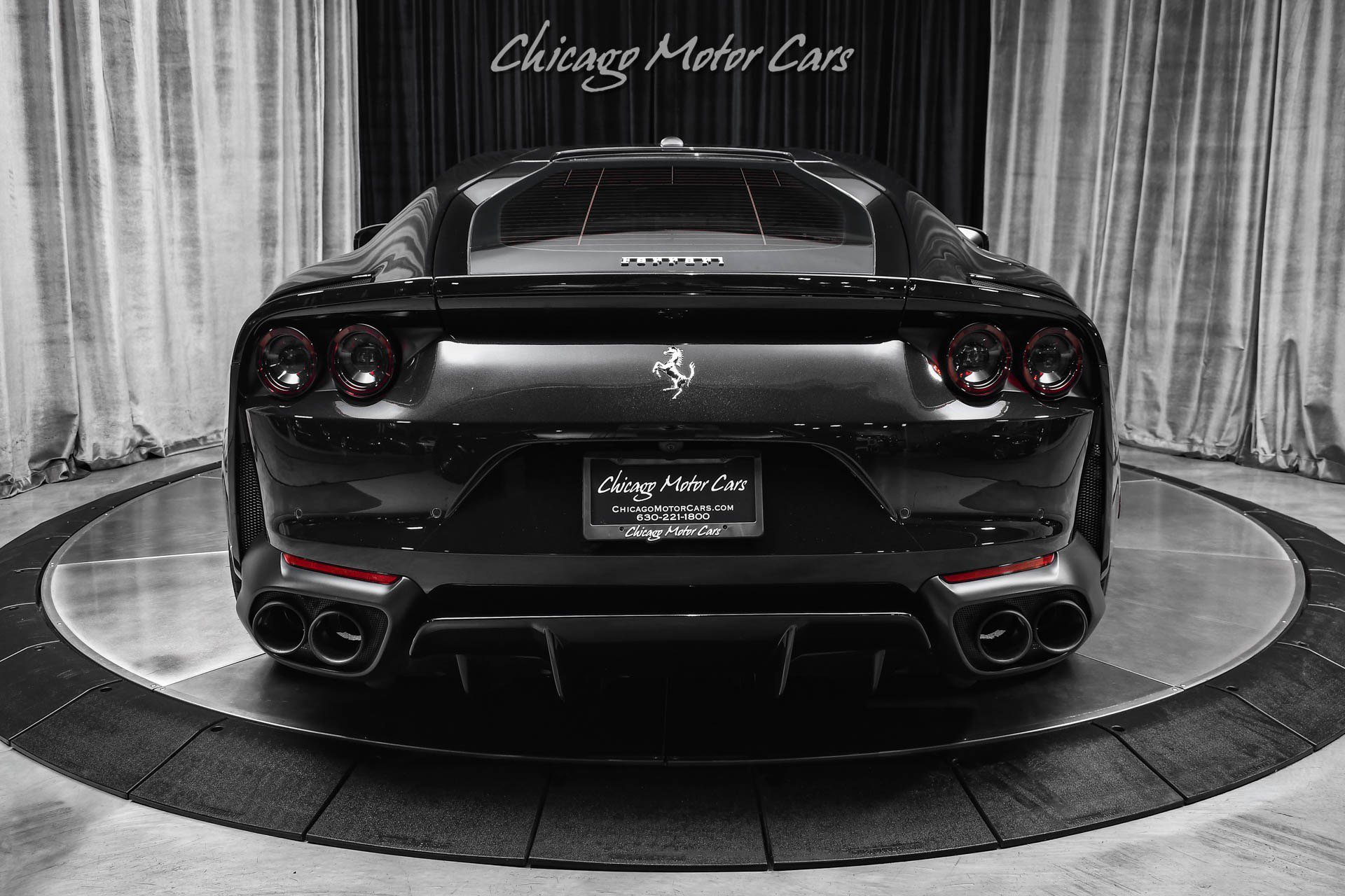 Used 2019 Ferrari 812 Superfast RWD image 4