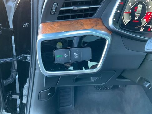 Used 2021 Audi A6 Premium Plus w/ Premium Plus Package image 10