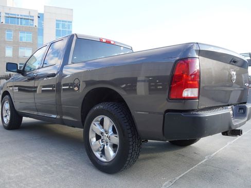 Used 2018 RAM 1500 Tradesman image 10