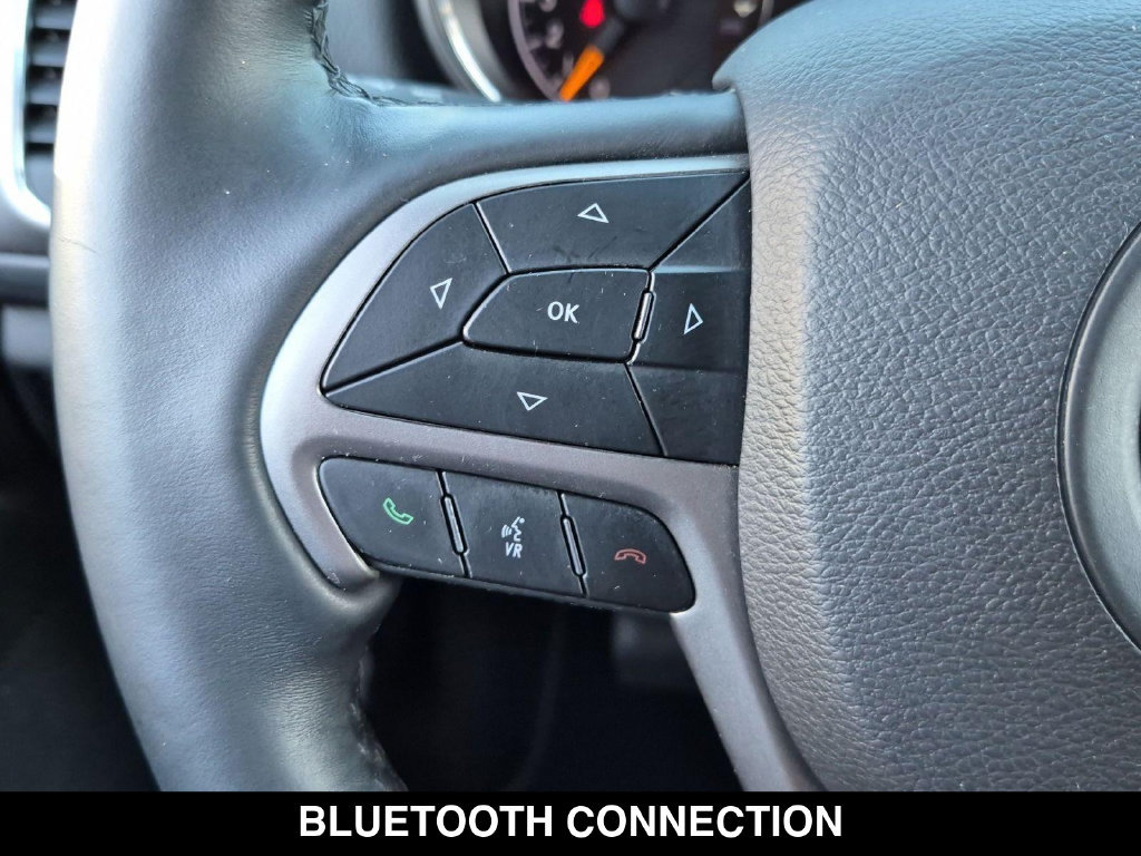 Used 2019 Jeep Grand Cherokee Altitude RWD image 18