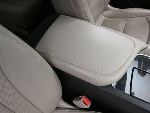 Used 2018 Buick Enclave Essence w/ Trailering Package FWD image 35