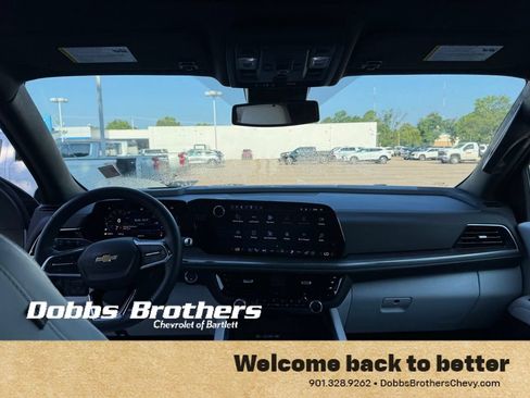 Used 2025 Chevrolet Tahoe Premier w/ Sun And Tow Package AWD/4WD image 15