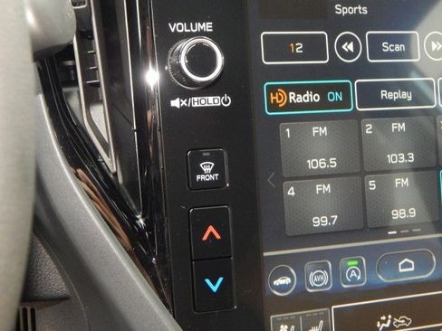 Certified 2025 Subaru Forester Touring image 22