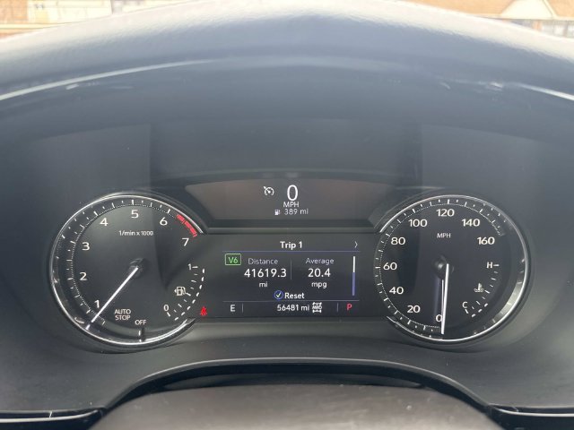 Used 2020 Cadillac XT5 Premium Luxury w/ LPO, Floor Liner Package AWD/4WD image 38