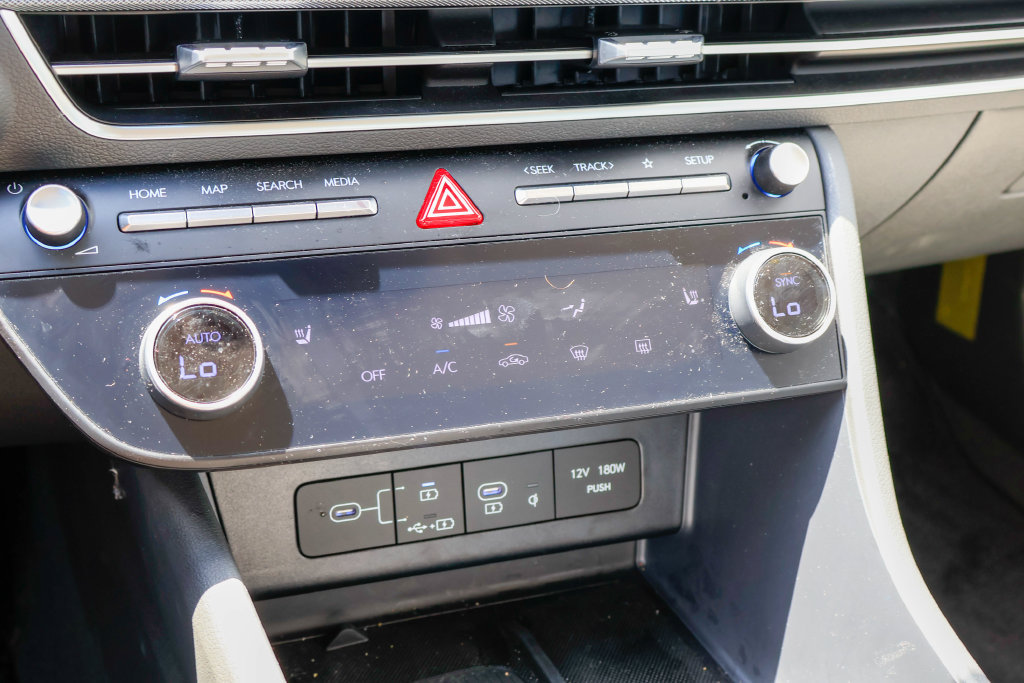 Certified 2026 Hyundai Sonata SEL FWD image 14