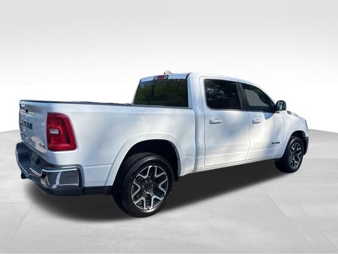 Used 2025 RAM 1500 Laramie image 15