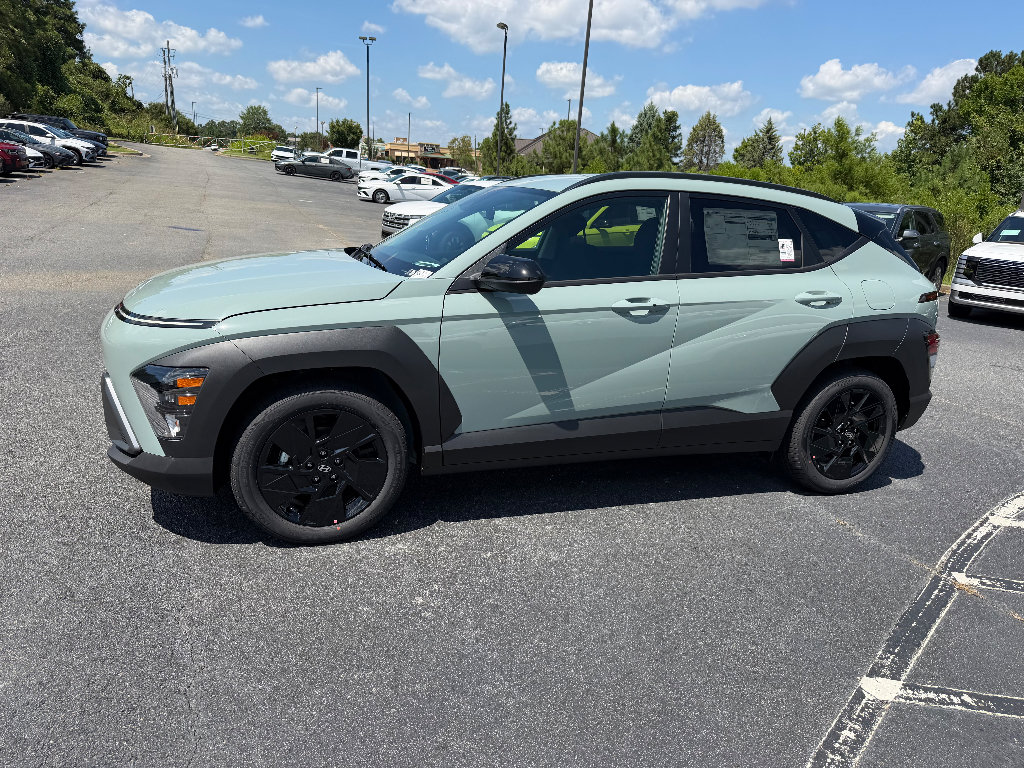 New 2027 Hyundai Kona SEL Sport FWD image 3