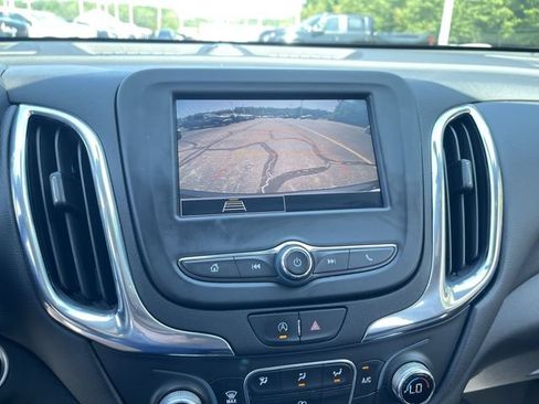 Certified 2023 Chevrolet Equinox LT FWD image 14