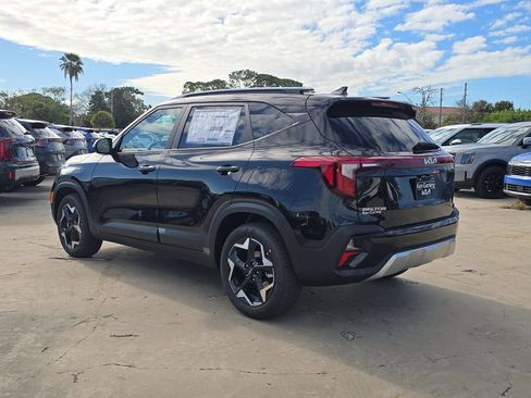 New 2026 Kia Seltos S image 6