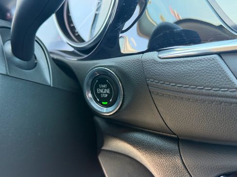 Used 2023 Buick Encore GX Preferred FWD image 30