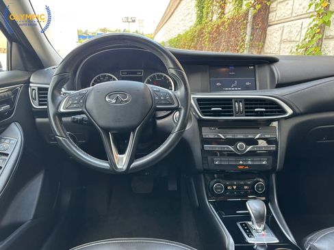 Used 2017 INFINITI QX30 w/ Cargo Package image 20