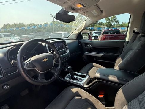 Used 2021 Chevrolet Colorado LT w/ LT Convenience Package RWD image 13