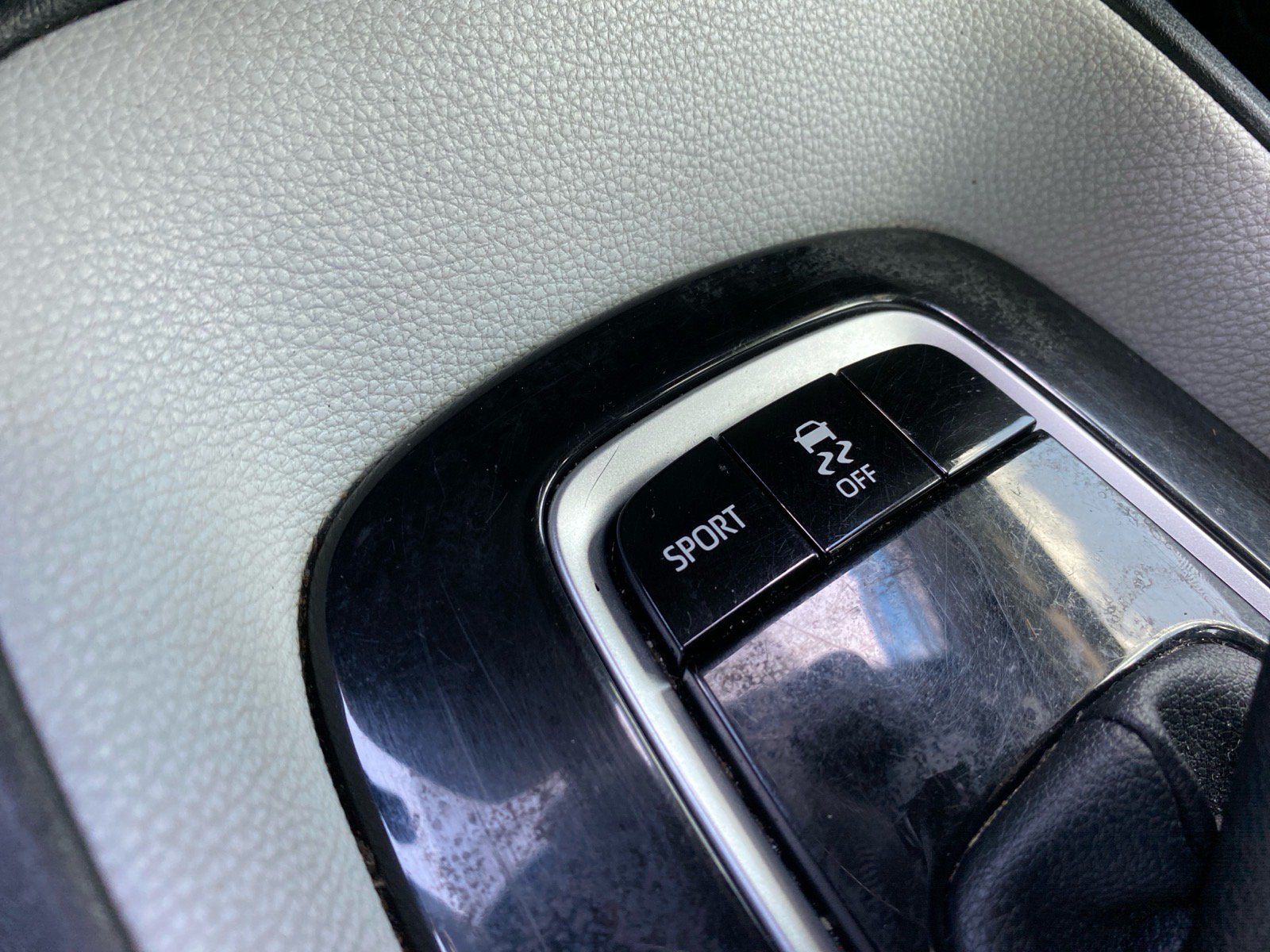 Used 2021 Toyota Corolla SE FWD image 10