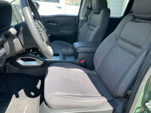 Certified 2023 Nissan Frontier SV w/ SV Convenience Package AWD/4WD image 7