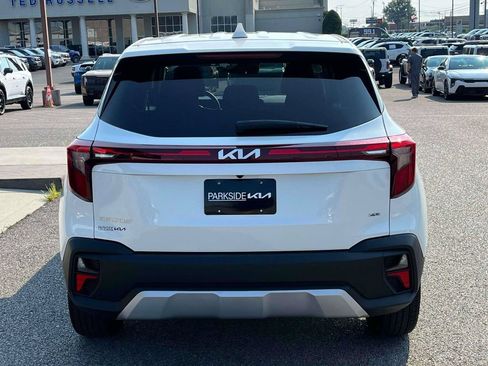 Used 2026 Kia Seltos LX AWD/4WD image 27