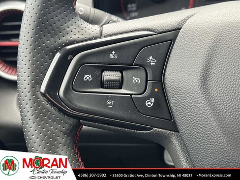 Certified 2024 Chevrolet Trax RS w/ Driver Confidence Package FWD image 25