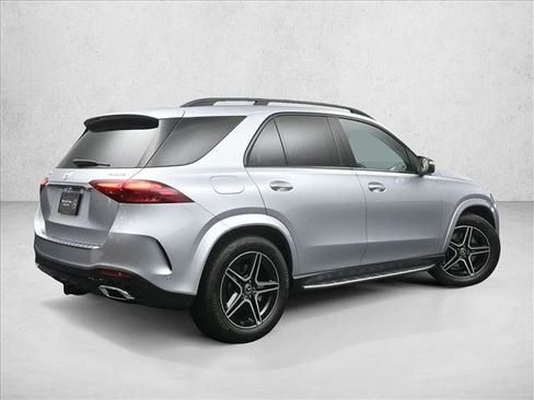 Used 2026 Mercedes-Benz GLE 450 4MATIC image 2