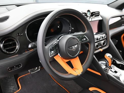 New 2026 Bentley Bentayga Speed AWD/4WD image 18