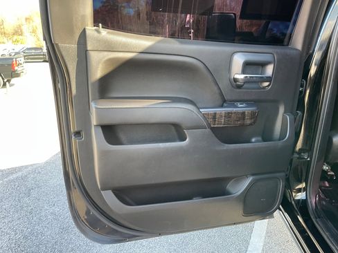 Used 2015 GMC Sierra 2500 Denali w/ Duramax Plus Package image 20