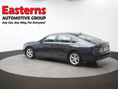 Used 2025 Honda Accord LX image 61