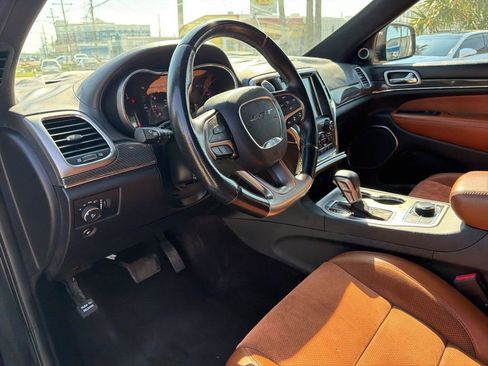 Used 2017 Jeep Grand Cherokee SRT w/ Trailer Tow Group IV image 9