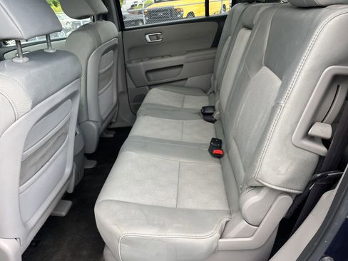 Used 2011 Honda Pilot LX image 12