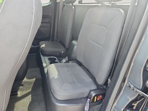 Used 2017 GMC Canyon SLE w/ SLE Convenience Package AWD/4WD image 13