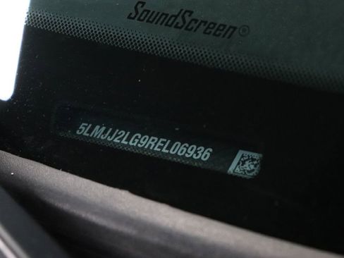 Used 2024 Lincoln Navigator Reserve image 35