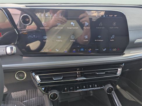 New 2026 Chevrolet Traverse LT image 19