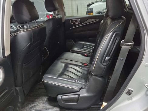 Used 2019 INFINITI QX60 Luxe w/ Essential Package image 9