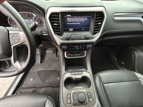 Used 2023 GMC Acadia SLT w/ Elevation Edition AWD/4WD image 19