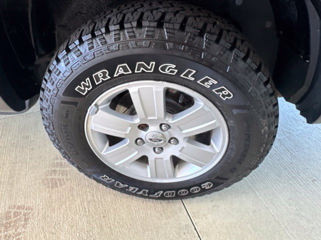 Used 2010 Ford Explorer XLT AWD/4WD image 37