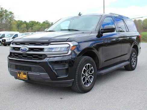 Certified 2024 Ford Expedition XLT AWD/4WD image 1