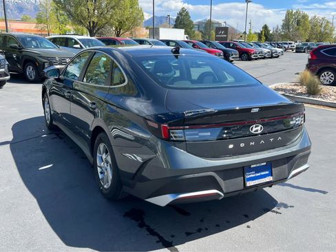 Certified 2026 Hyundai Sonata SE FWD image 10