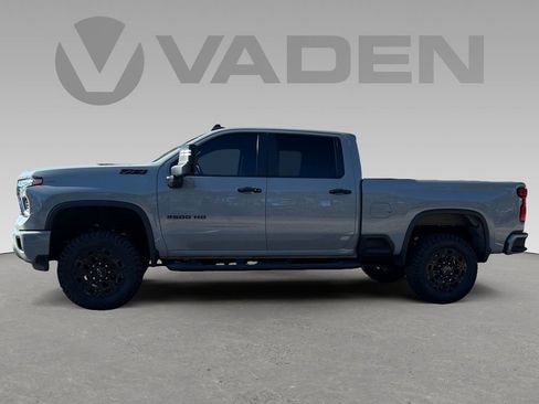 Used 2024 Chevrolet Silverado 2500 LT w/ Z71 Sport Edition image 6
