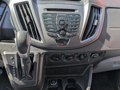 Used 2018 Ford Transit 250 130 Low Roof RWD image 14