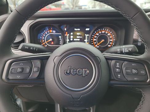 New 2026 Jeep Gladiator Sport image 23