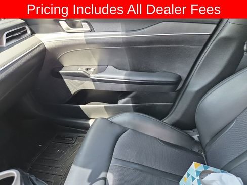 Used 2023 Kia K5 GT-Line w/ GT-Line Premium Package FWD image 8