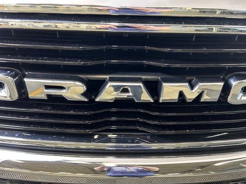 Used 2020 RAM 1500 Big Horn AWD/4WD image 9