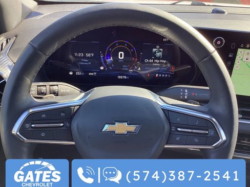 Used 2025 Chevrolet Equinox LT image 31