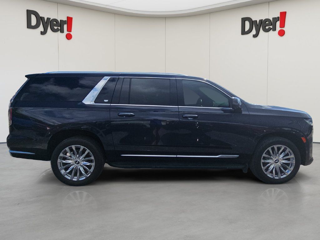 Used 2022 Cadillac Escalade ESV Premium Luxury AWD/4WD image 6