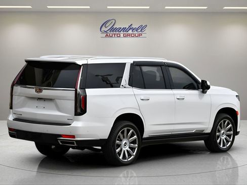 Certified 2023 Cadillac Escalade Premium Luxury Platinum AWD/4WD image 4