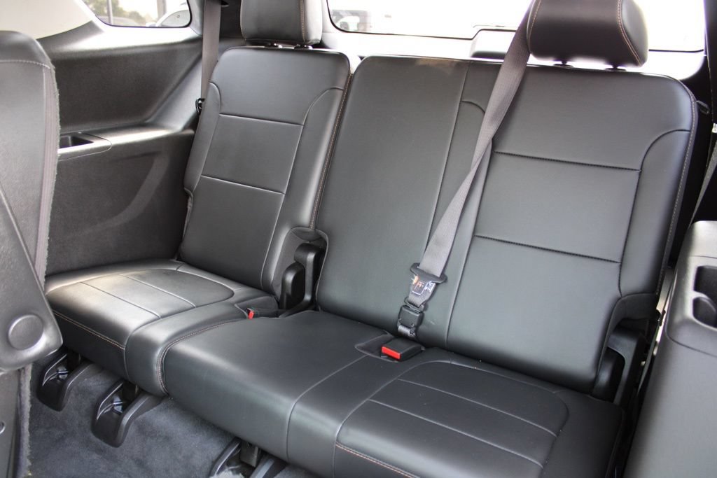 Used 2019 Chevrolet Traverse LT w/ LT Premium Package AWD/4WD image 12