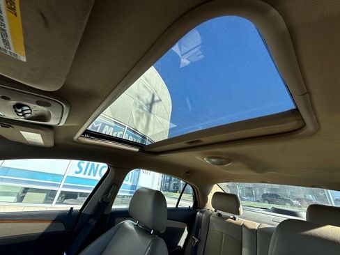 Used 2009 Chevrolet Malibu LT w/ HFV6 Engine Package image 14