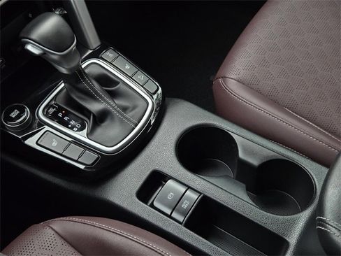 Certified 2022 Kia Seltos SX image 25