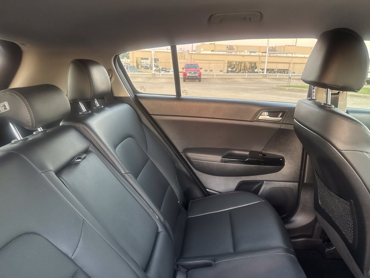 Used 2020 Kia Sportage EX AWD/4WD image 35