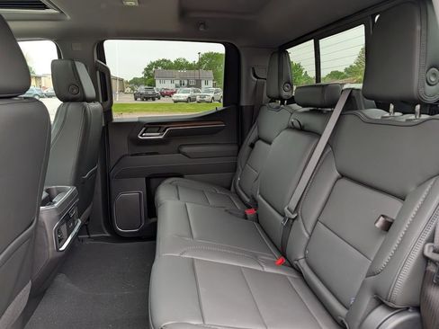 New 2026 GMC Sierra 1500 Denali w/ Denali Reserve Package AWD/4WD image 33
